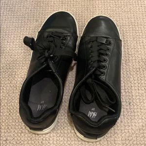 H&M sneakers 37